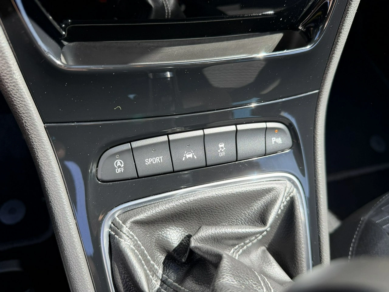 Opel Astra - Zdjęcie 12