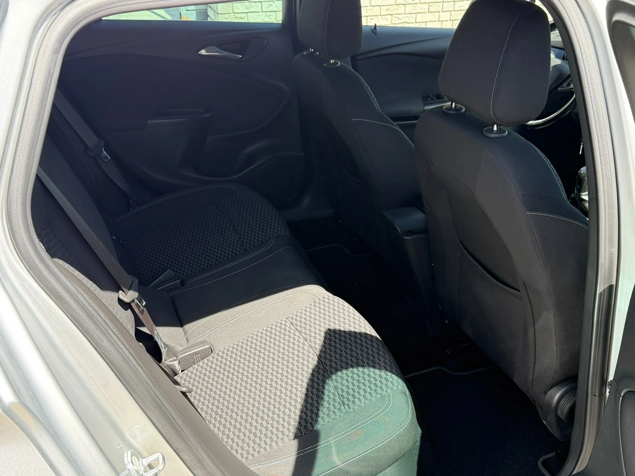 Opel Astra - Zdjęcie 7