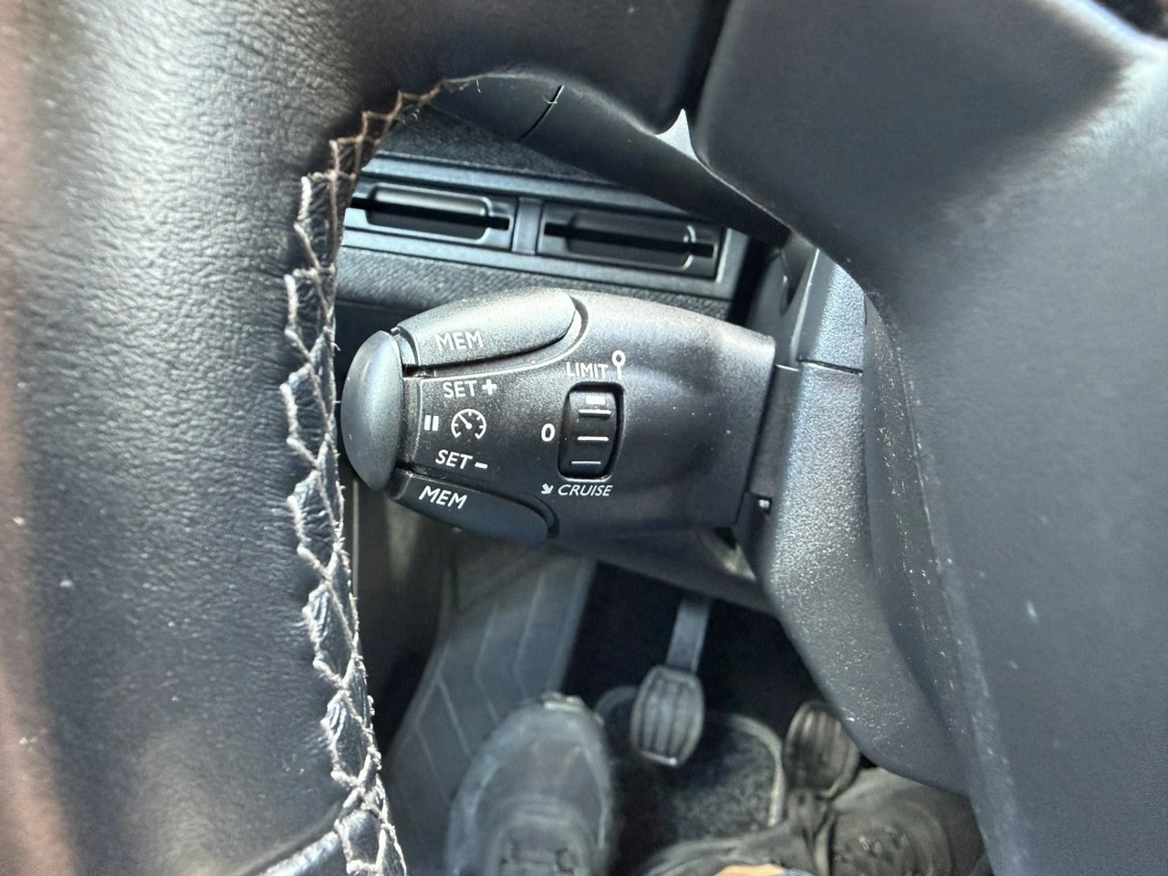 Peugeot 5008 - Zdjęcie 11