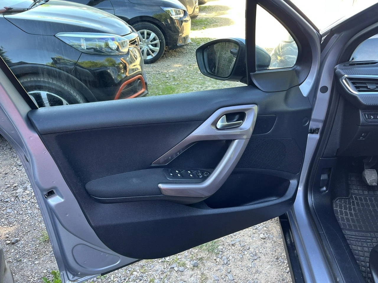 Peugeot 2008 - Zdjęcie 17