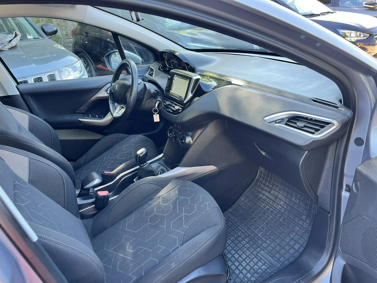 Peugeot 2008 - Zdjęcie 19