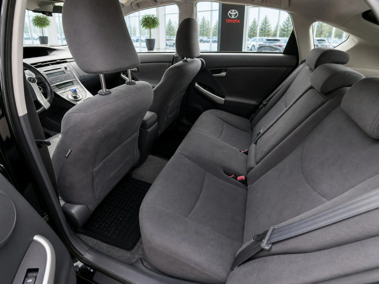 Toyota Prius+ - Zdjęcie 6