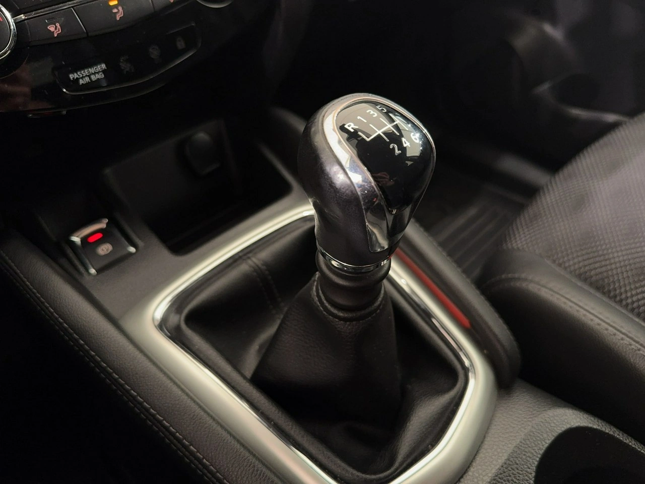 Nissan Qashqai - Zdjęcie 26