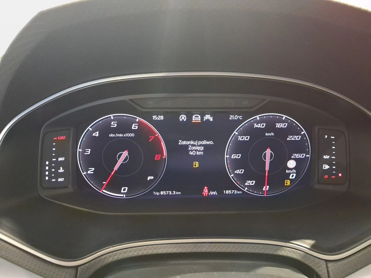 Seat Arona - Zdjęcie 20