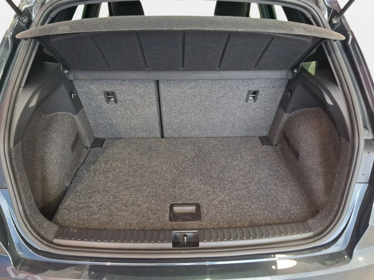 Seat Arona - Zdjęcie 10