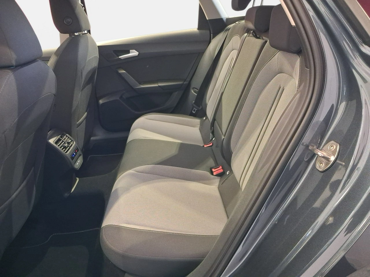 Seat Leon Sportstourer - Zdjęcie 9