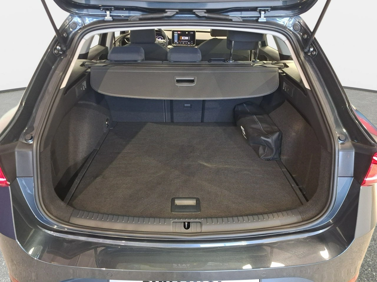 Seat Leon Sportstourer - Zdjęcie 11