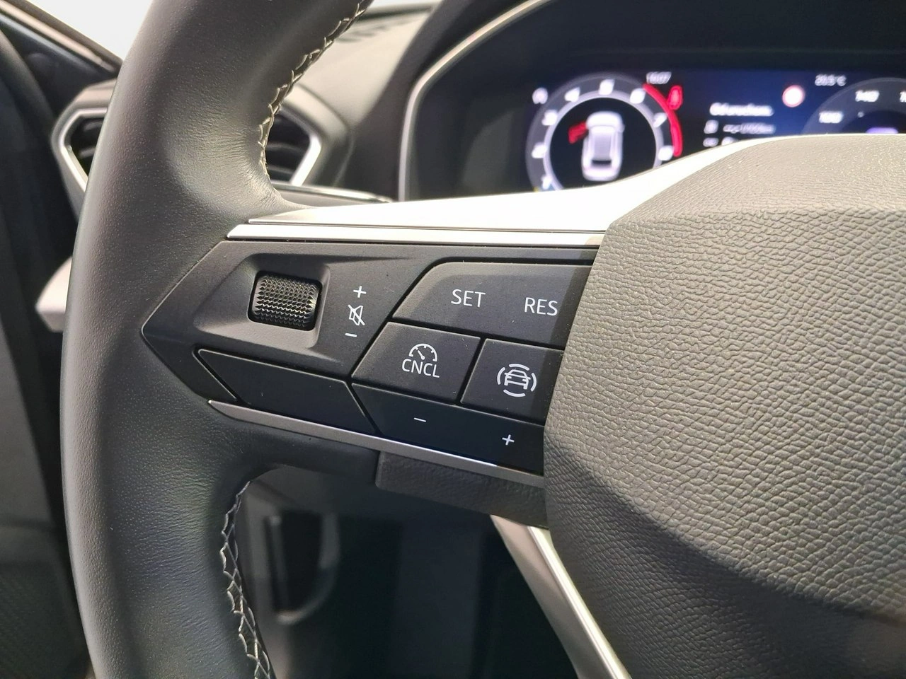 Seat Leon Sportstourer - Zdjęcie 14