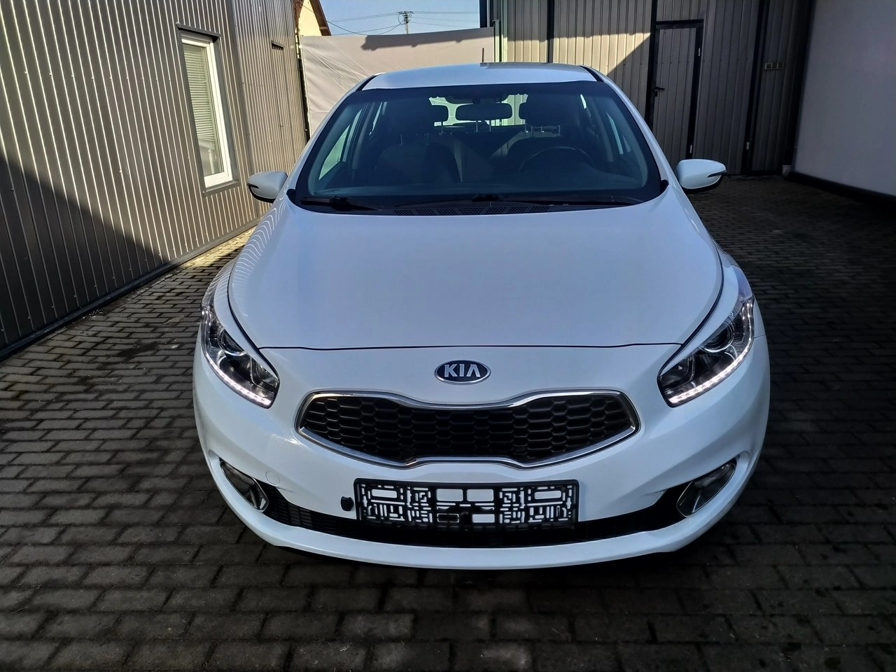 Kia Ceed - Zdjęcie 10