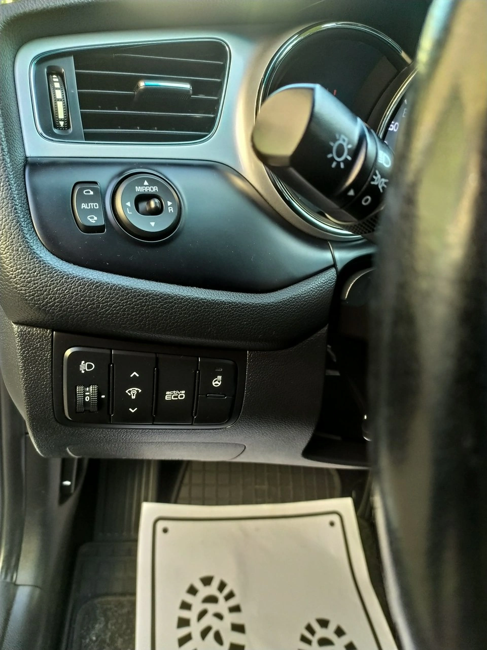 Kia Ceed - Zdjęcie 15