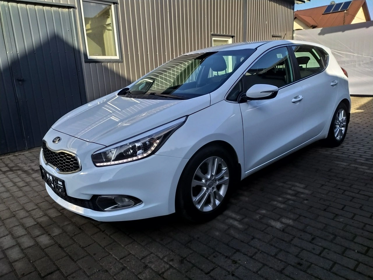 Kia Ceed - Zdjęcie 2