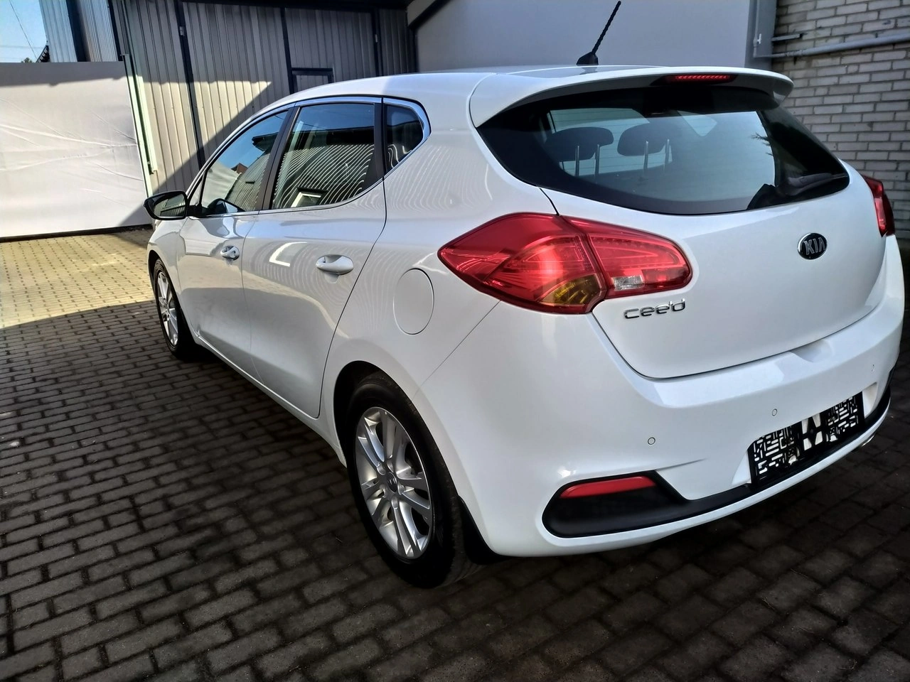 Kia Ceed - Zdjęcie 4