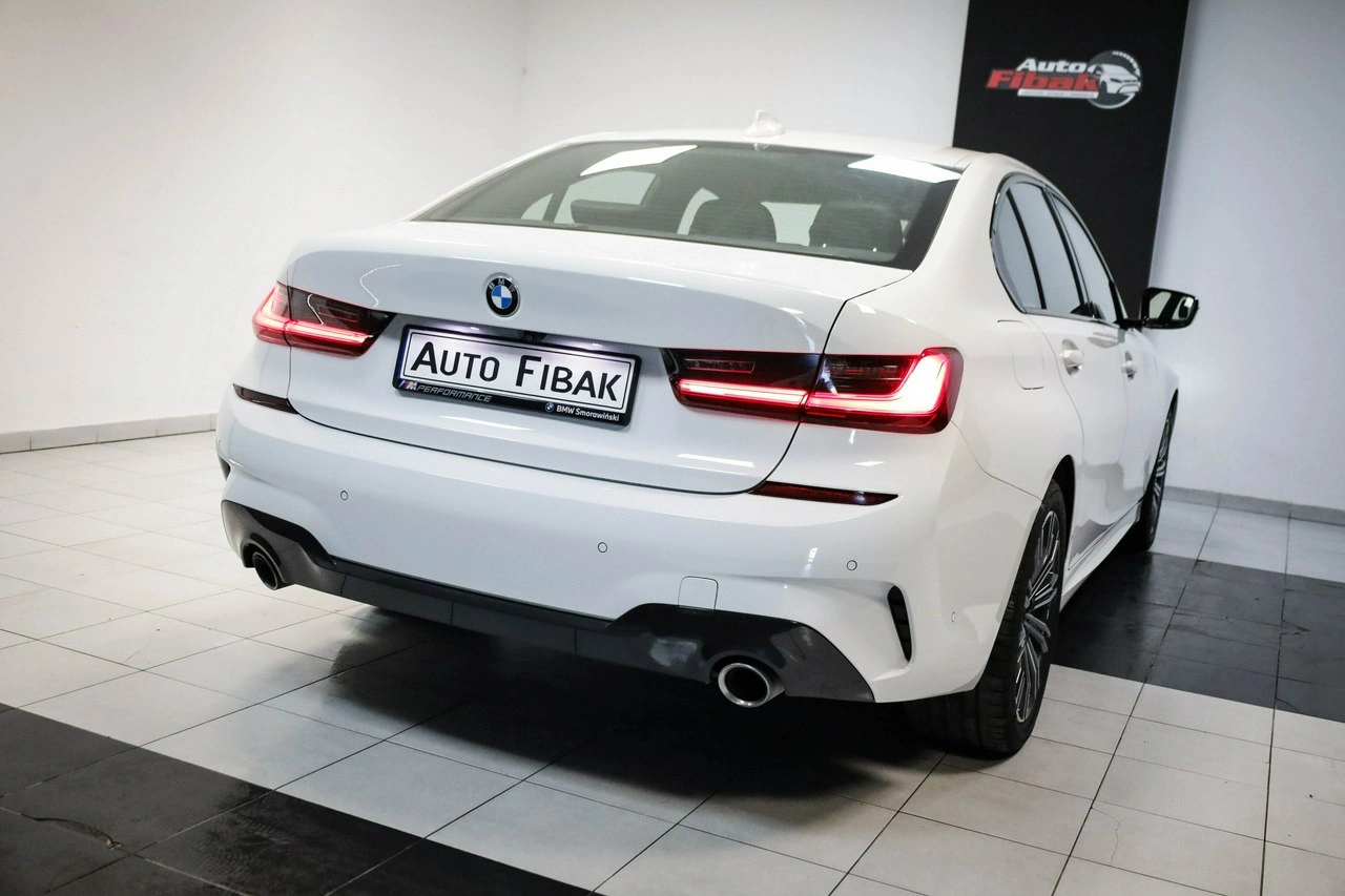 BMW 320 - Zdjęcie 9