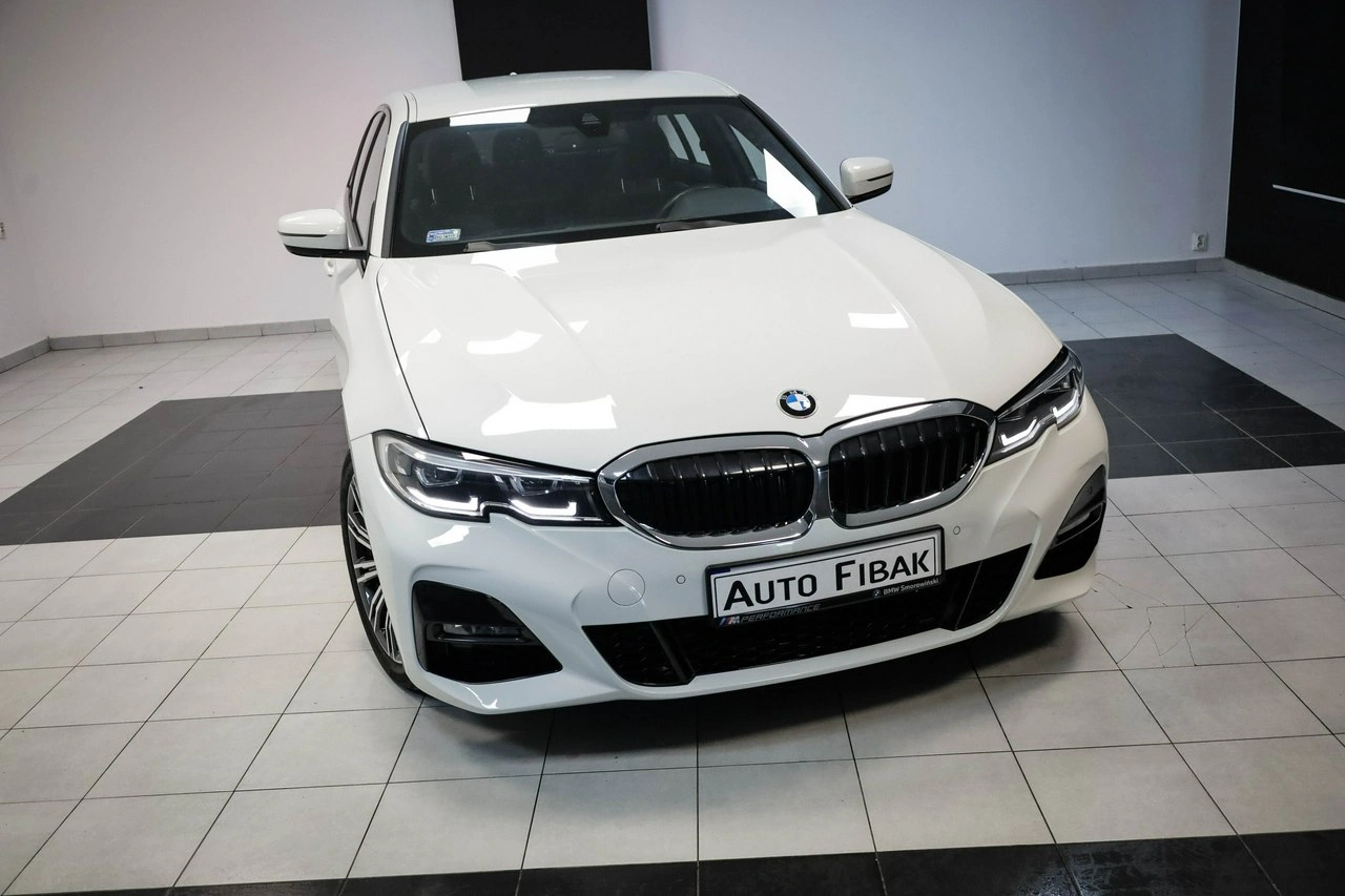 BMW 320 - Zdjęcie 2