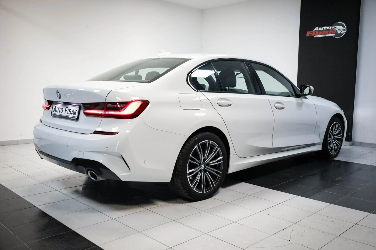 BMW 320 - Zdjęcie 8
