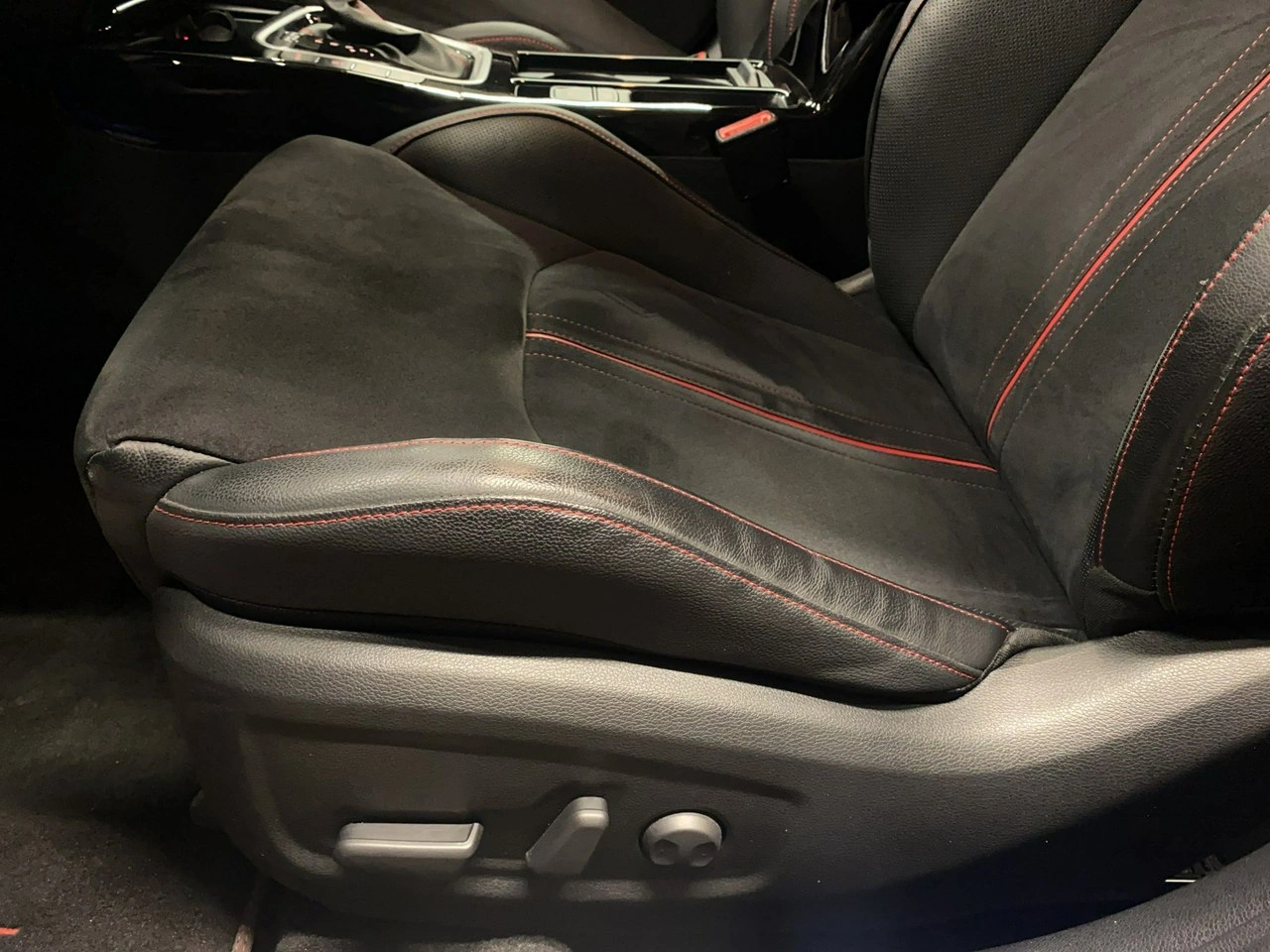 Kia Ceed - Zdjęcie 12