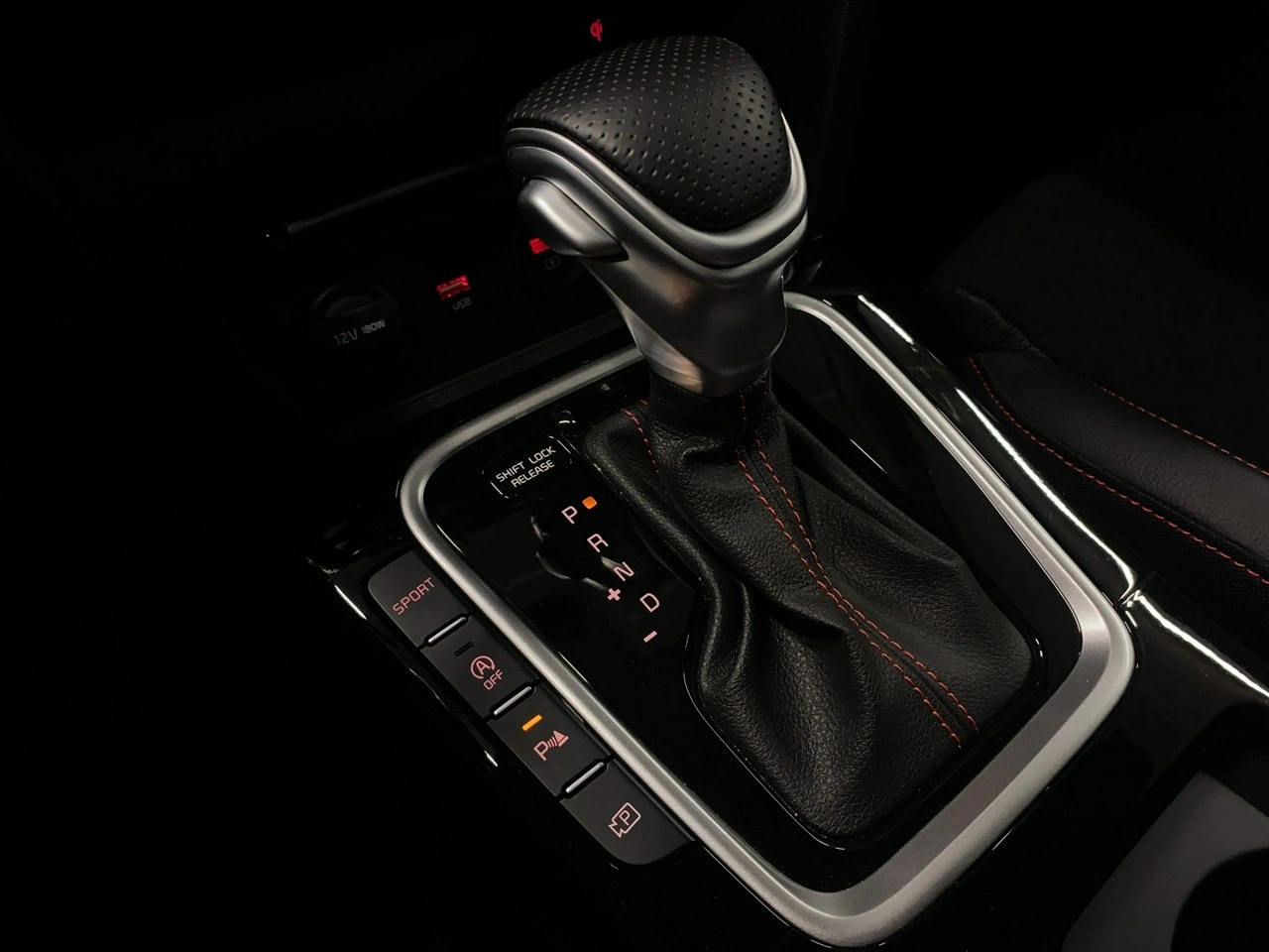 Kia Ceed - Zdjęcie 33