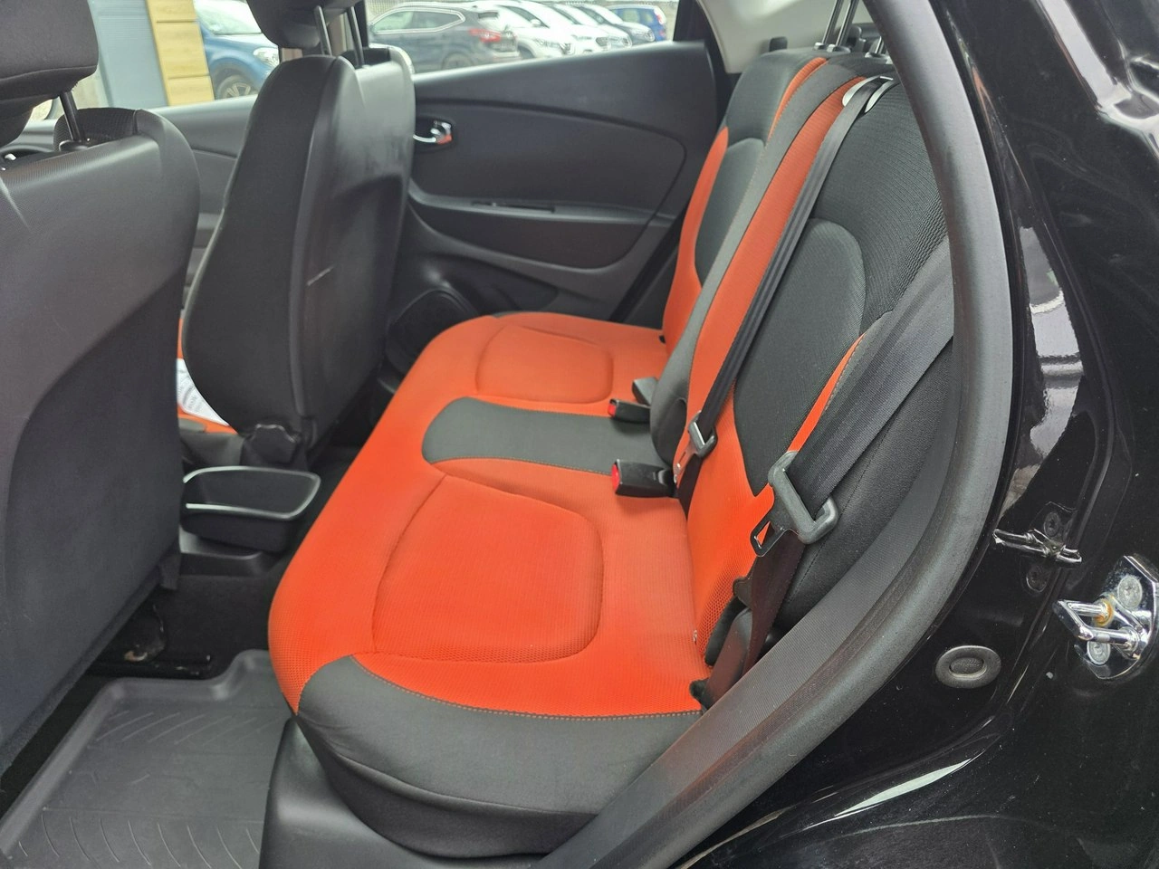 Renault Captur - Zdjęcie 22