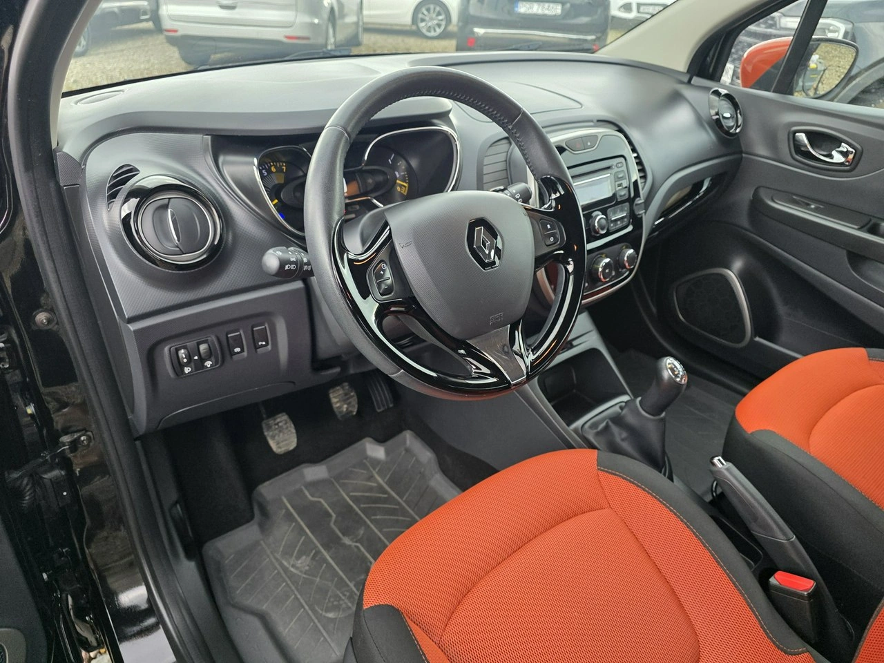 Renault Captur - Zdjęcie 13