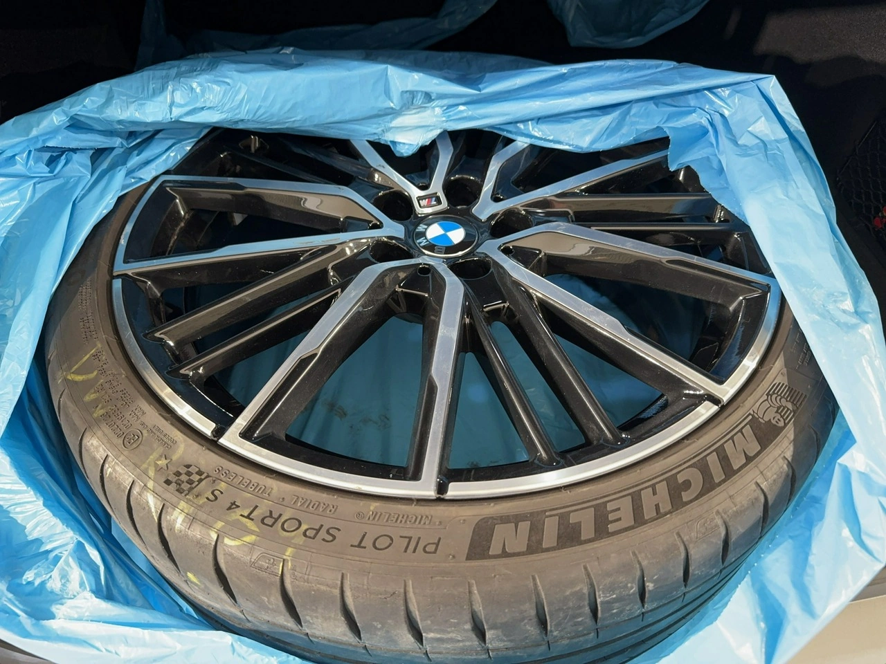 BMW 218 - Zdjęcie 15