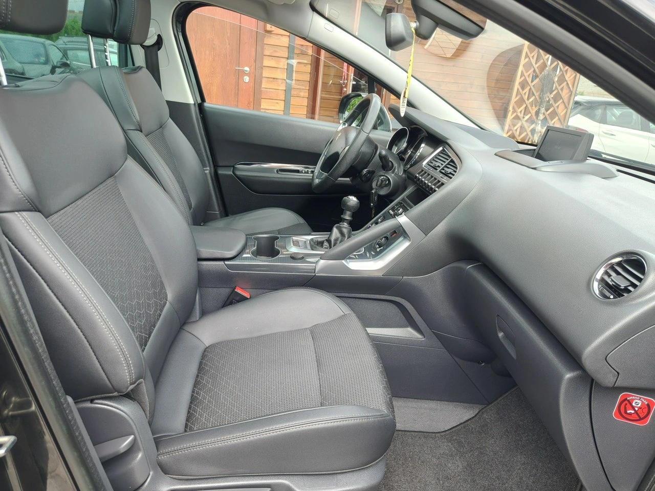 Peugeot 3008 - Zdjęcie 18