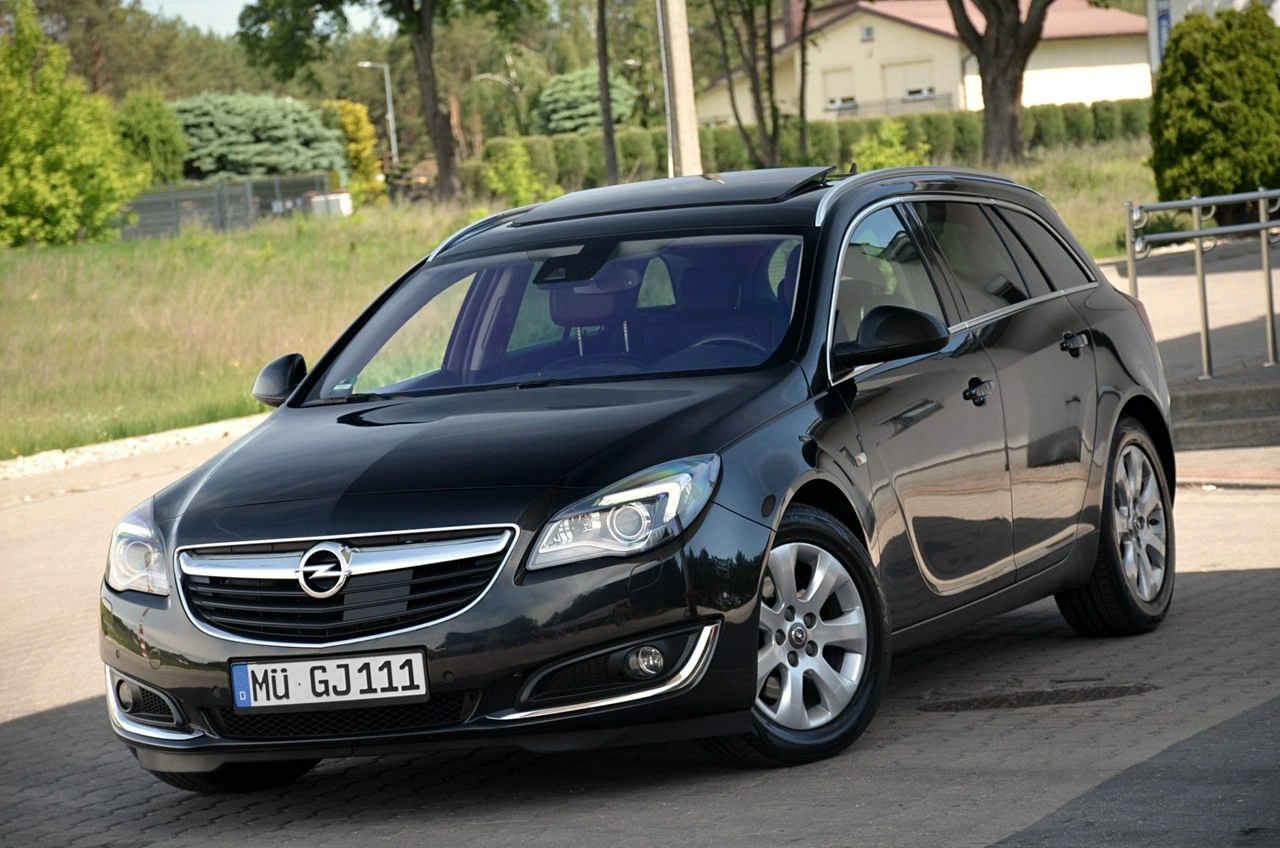 Opel Insignia Sports Tourer - Zdjęcie 4