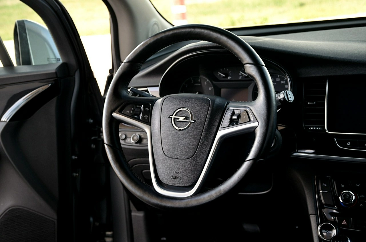Opel Mokka X - Zdjęcie 17