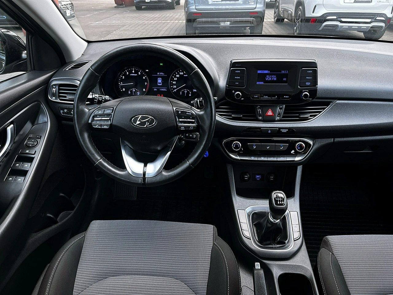 Hyundai i30 - Zdjęcie 13