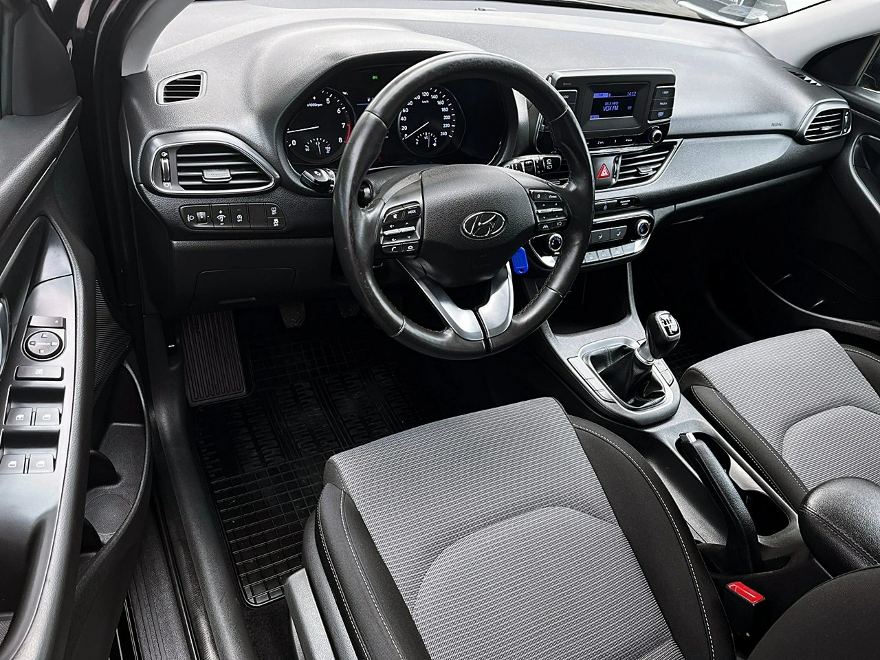 Hyundai i30 - Zdjęcie 15