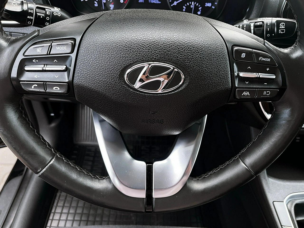 Hyundai i30 - Zdjęcie 18