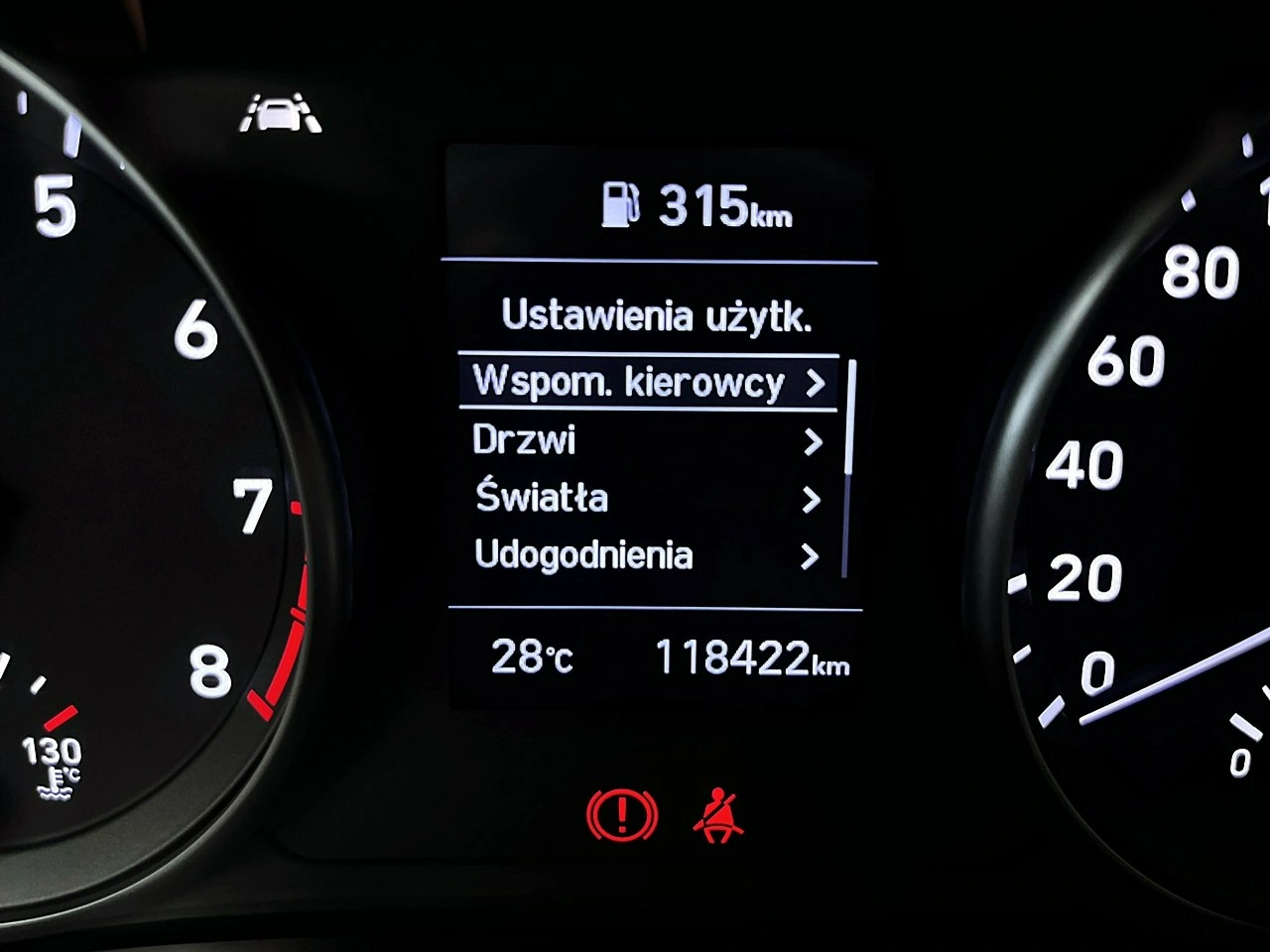 Hyundai i30 - Zdjęcie 39