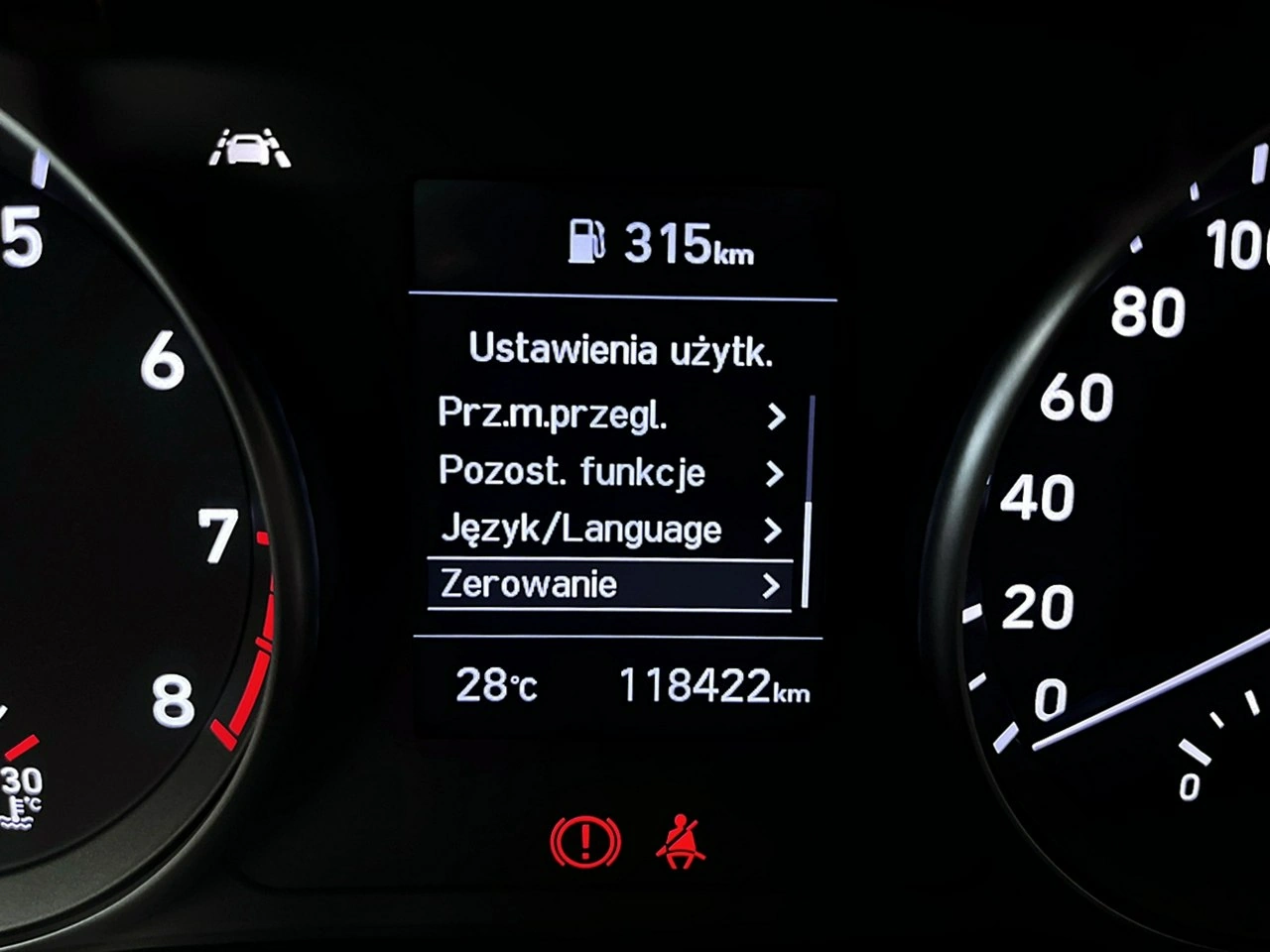 Hyundai i30 - Zdjęcie 40