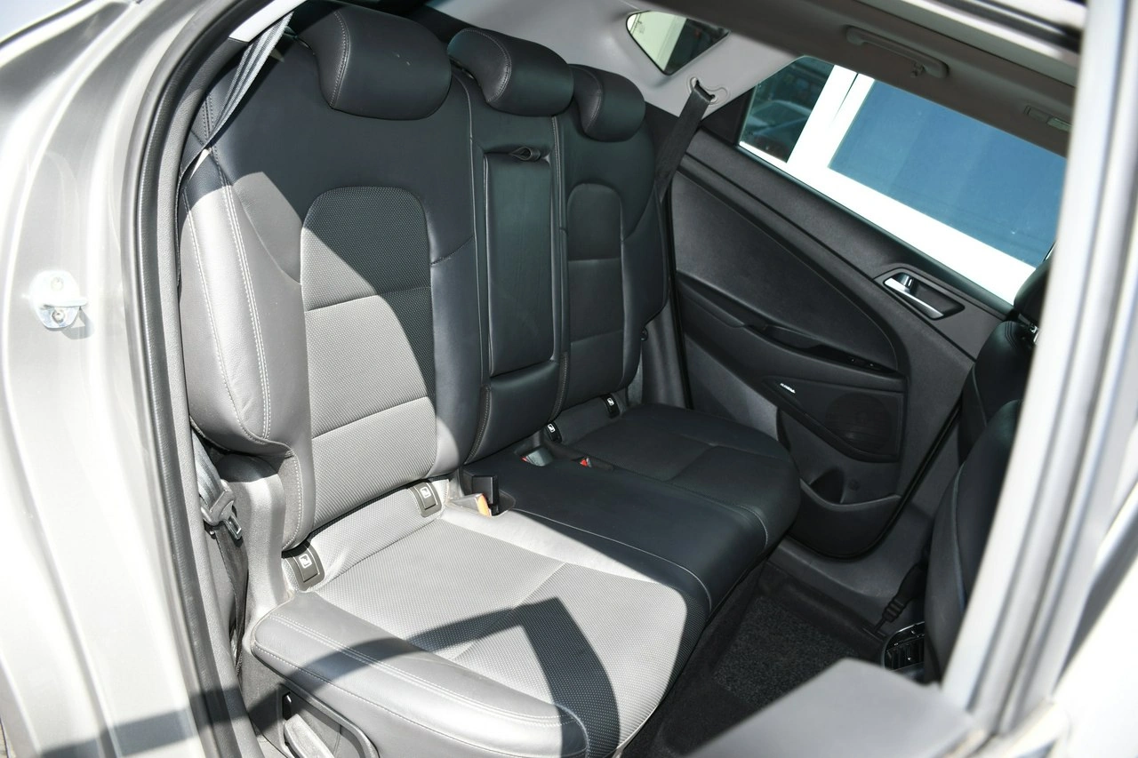 Hyundai Tucson - Zdjęcie 28