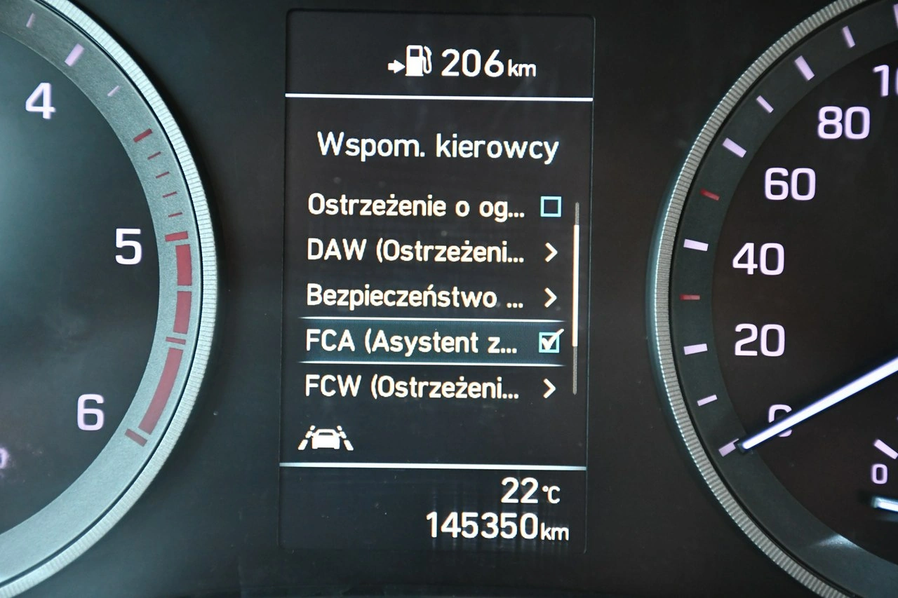 Hyundai Tucson - Zdjęcie 21
