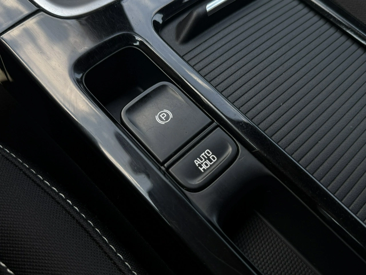 Kia Pro Cee'd - Zdjęcie 27