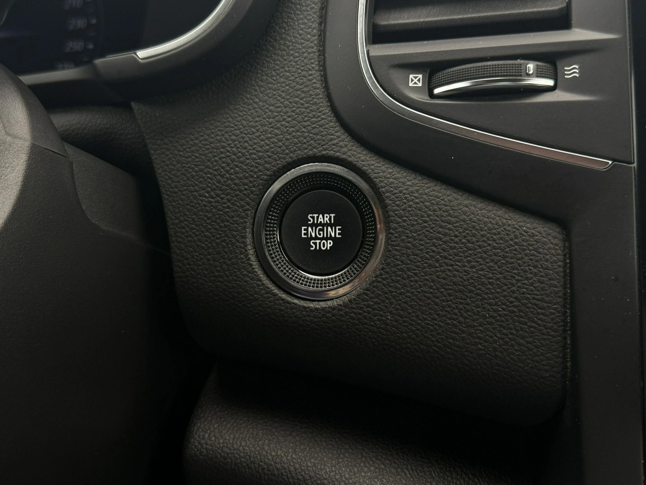 Renault Megane - Zdjęcie 21