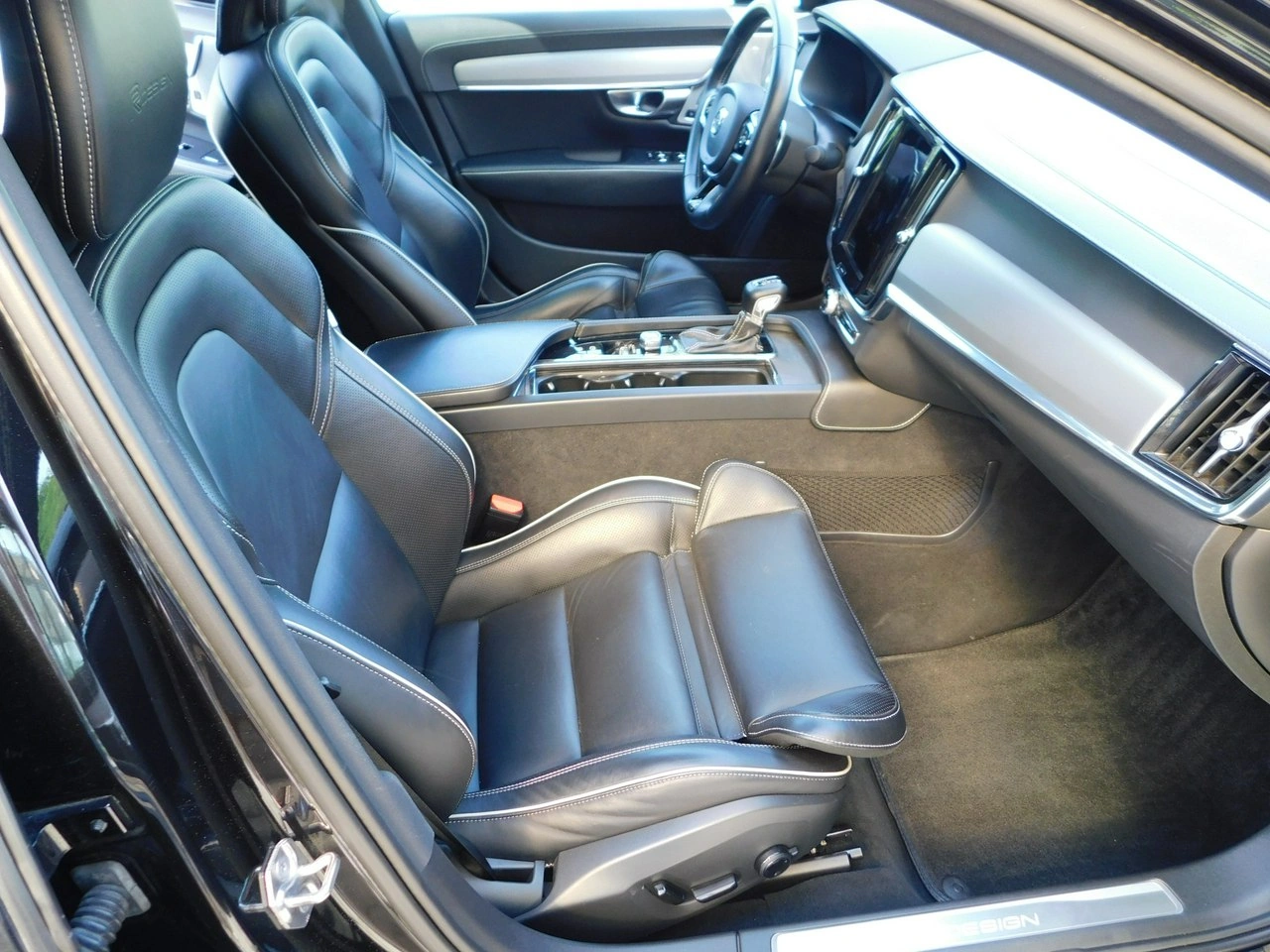 Volvo S90 - Zdjęcie 9