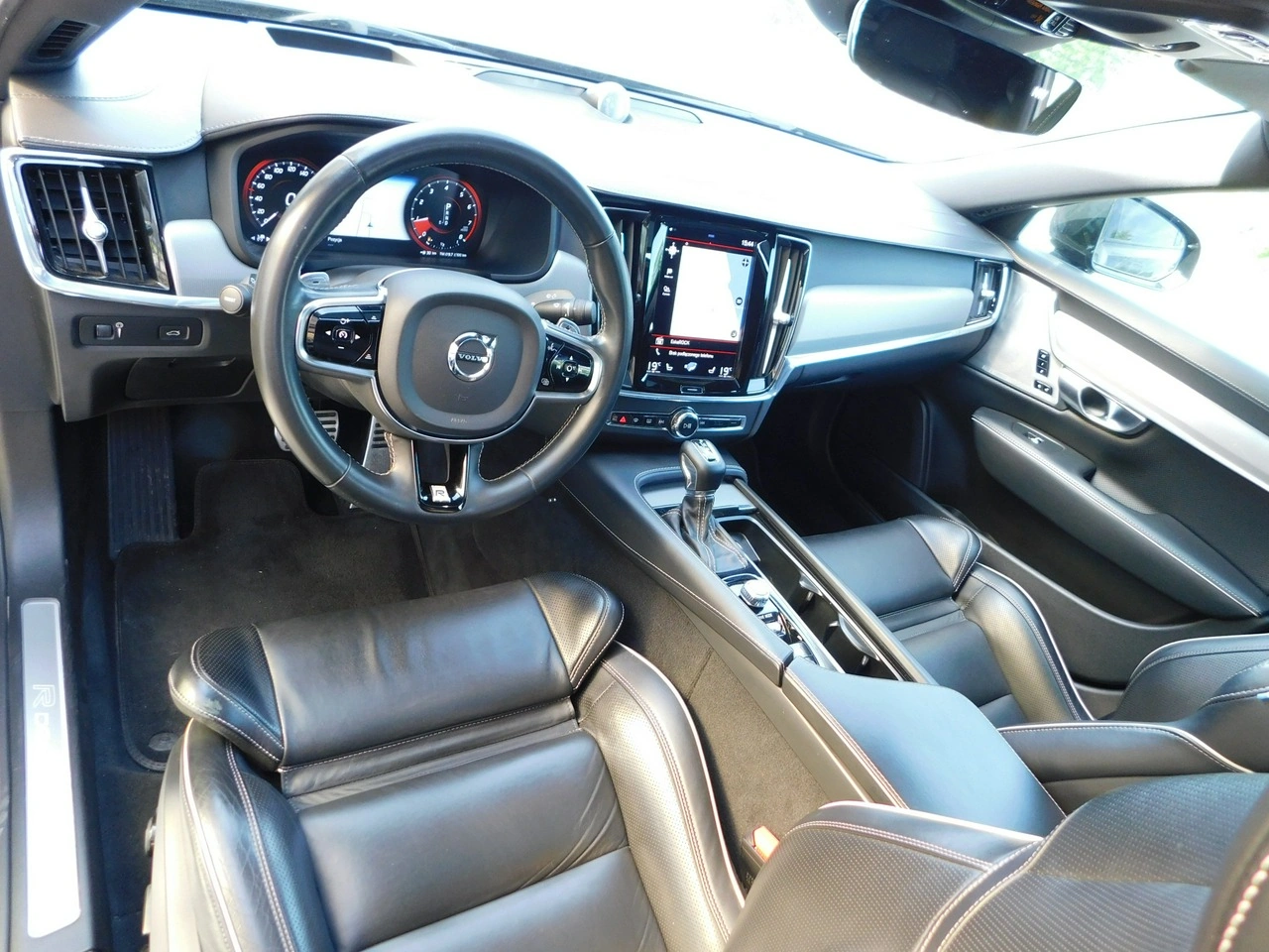 Volvo S90 - Zdjęcie 17