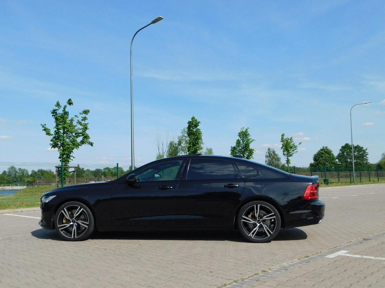 Volvo S90 - Zdjęcie 32