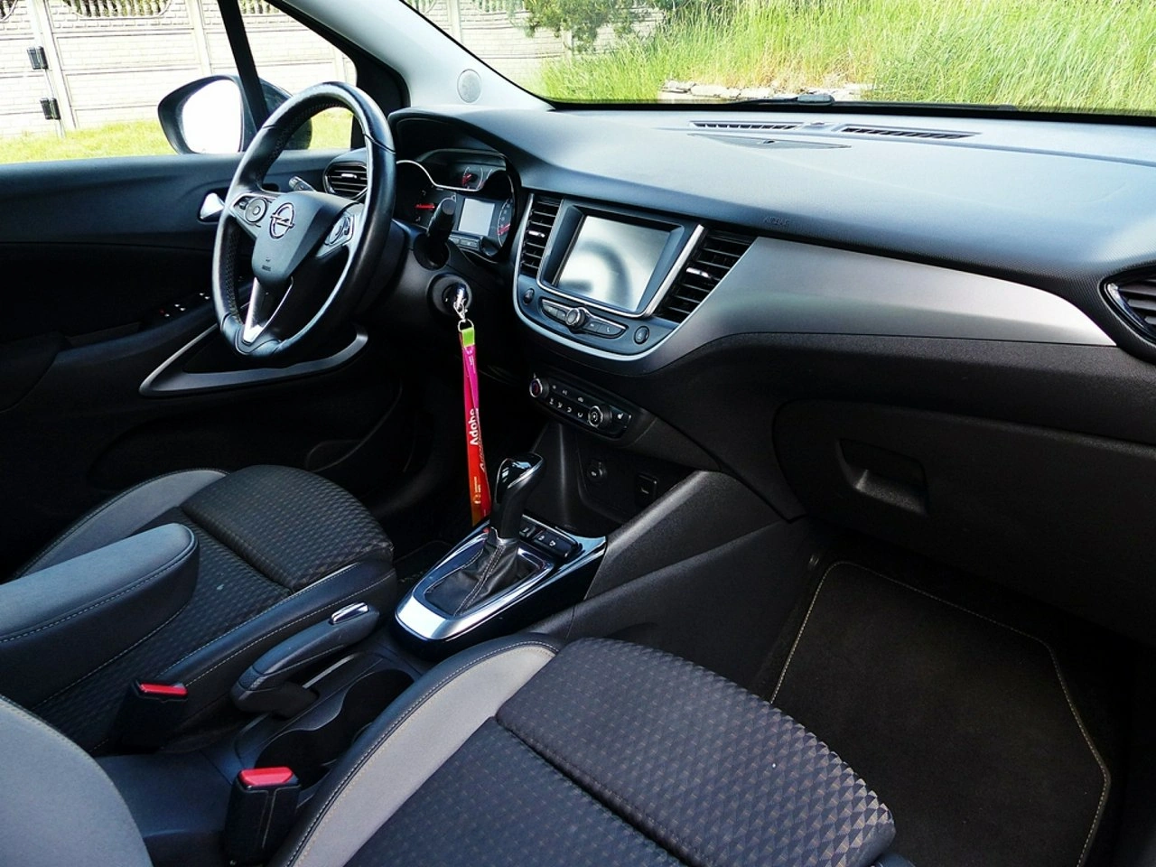 Opel Crossland X - Zdjęcie 24