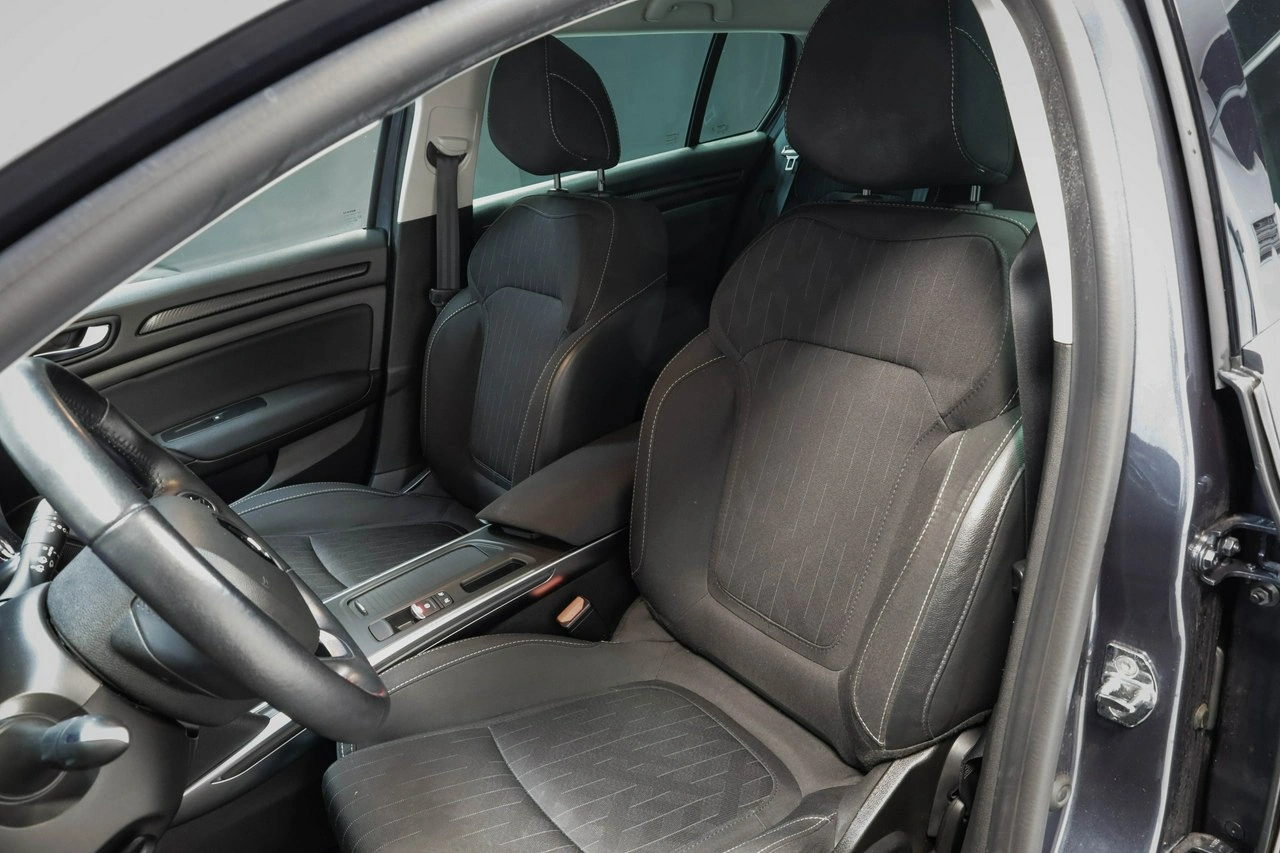 Renault Megane - Zdjęcie 15