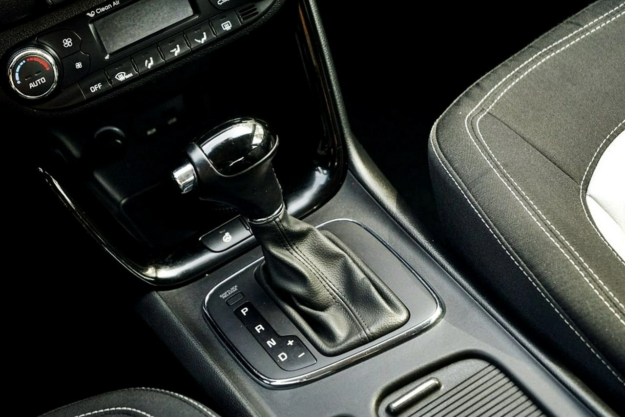 Kia Ceed - Zdjęcie 29
