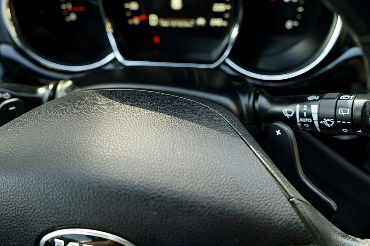 Kia Ceed - Zdjęcie 33
