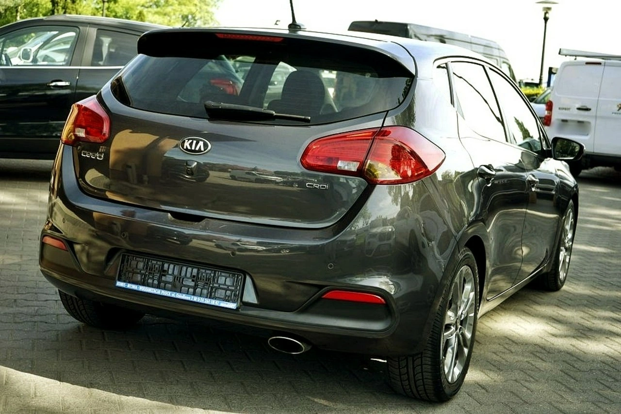 Kia Ceed - Zdjęcie 5