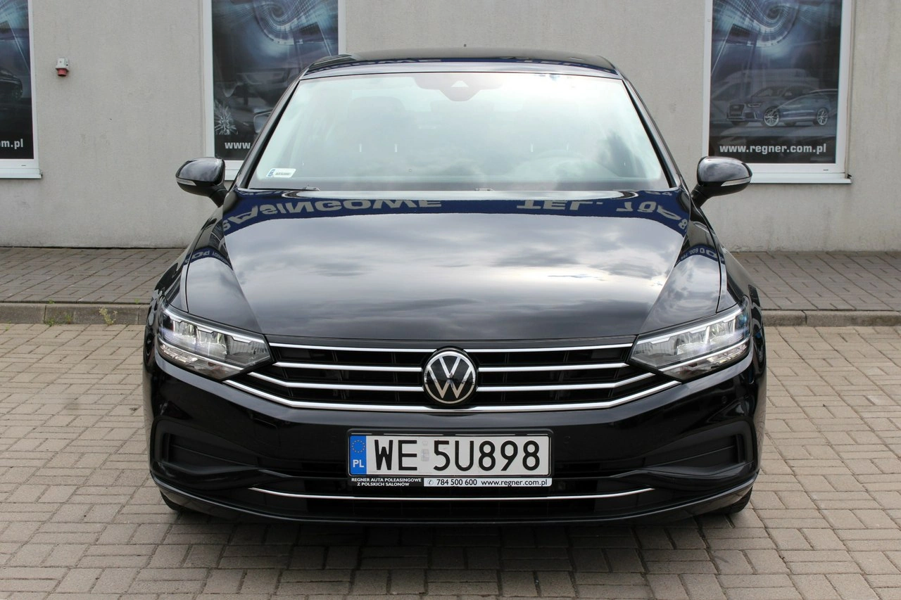 Volkswagen Passat - Zdjęcie 1