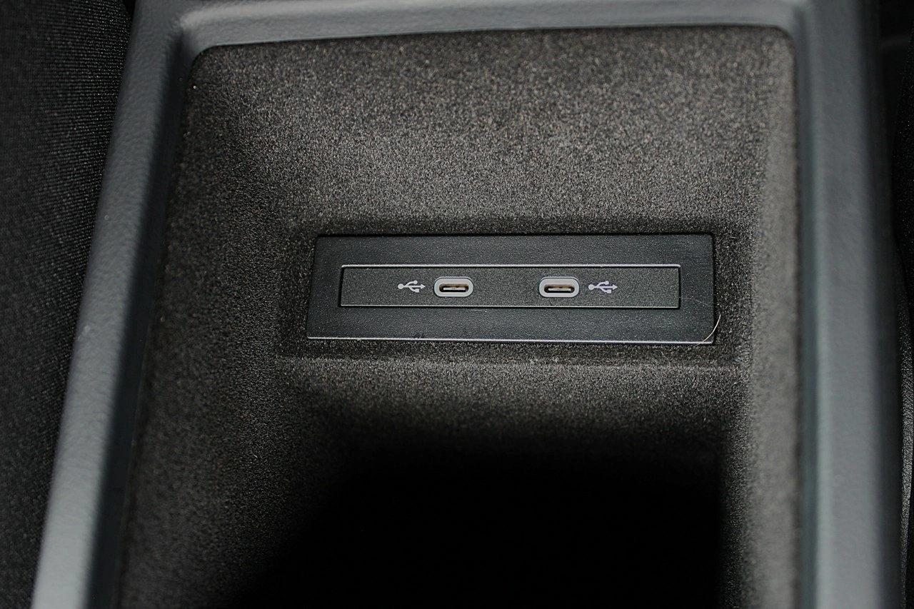 Volkswagen Passat - Zdjęcie 27