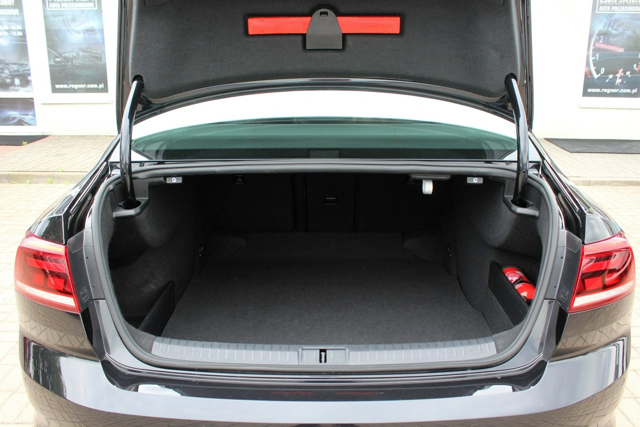 Volkswagen Passat - Zdjęcie 7