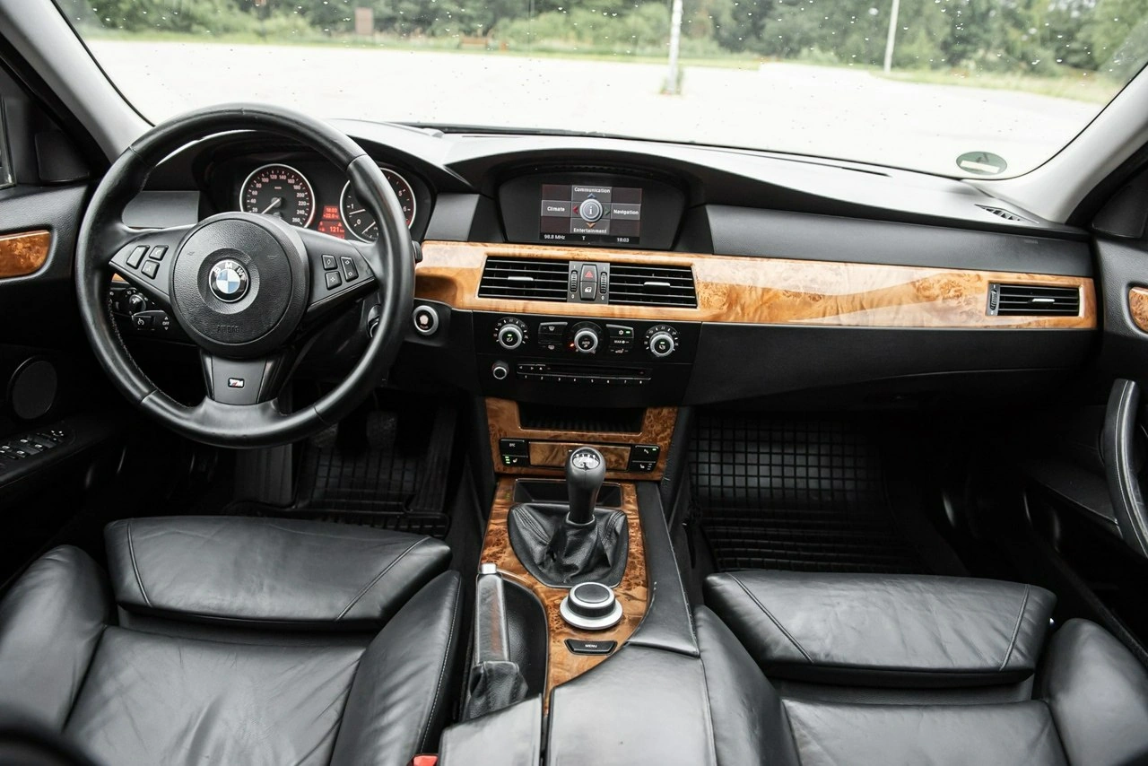 BMW 523 - Zdjęcie 4