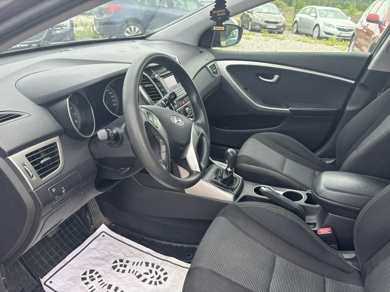 Hyundai i30 - Zdjęcie 16