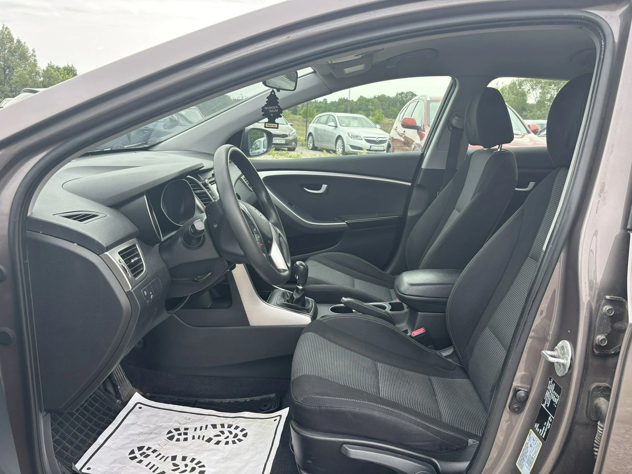 Hyundai i30 - Zdjęcie 17